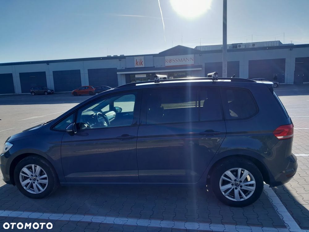 Volkswagen Touran 2.0 TDI BMT SCR Comfortline - 5