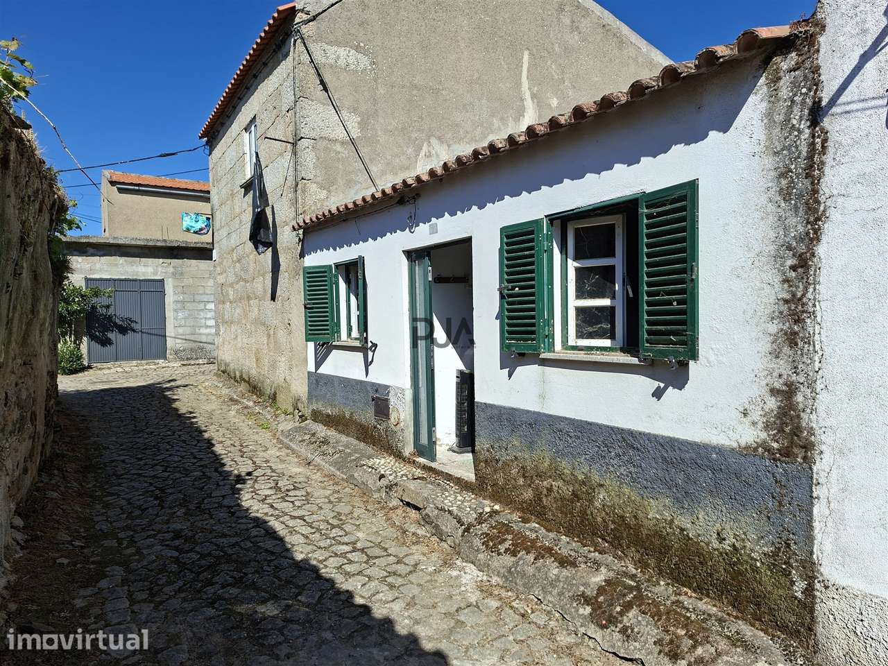 Moradia T3 em Vila Nova de Foz Côa, Guarda - Grande imagem: 2/17