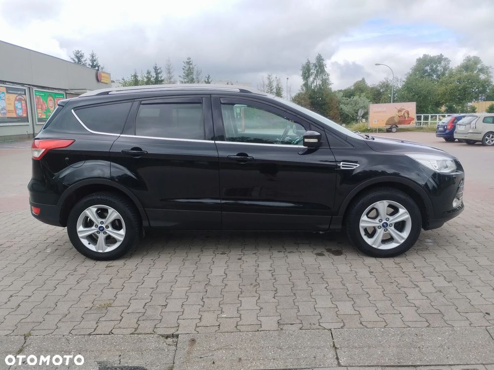 Ford Kuga 2.0 TDCi 4WD Titanium - 4