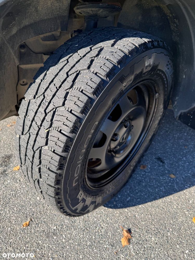 Dacia Duster 1.6 SCe Blackshadow 4x4 S&S - 29