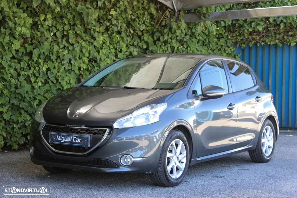 Peugeot 208 1.2 VTi Active — fotografia 3