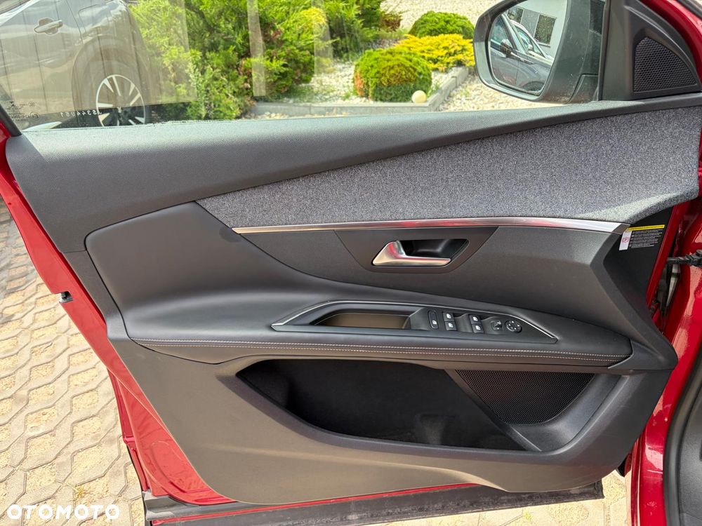 Peugeot 3008 1.6 THP Active S&S EAT6 - 11