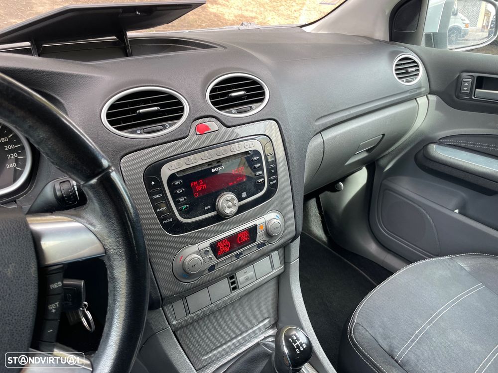 Ford Focus SW - 17