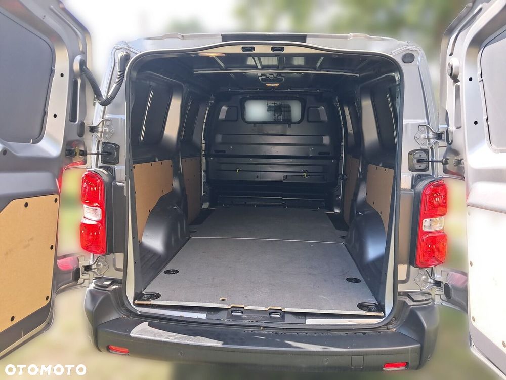 Toyota PROACE - 7