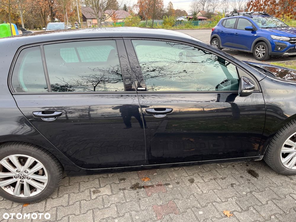 Volkswagen Golf VI 1.6 TDI Comfortline DSG - 5