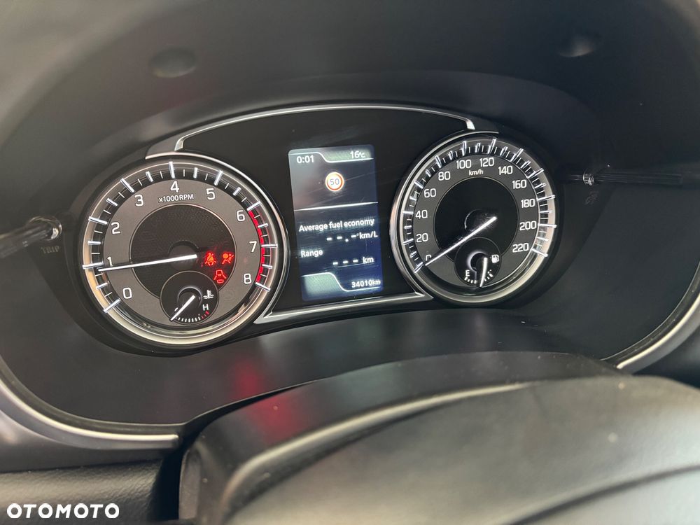 Suzuki Vitara - 25