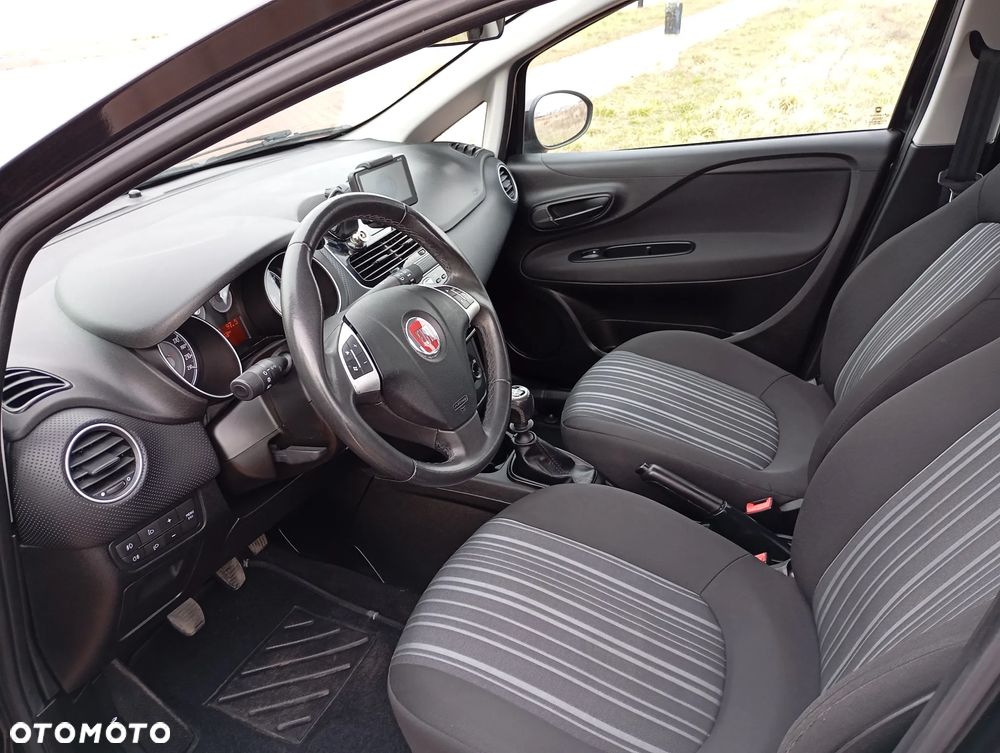 Fiat Punto Evo 1.4 8V Racing - 12