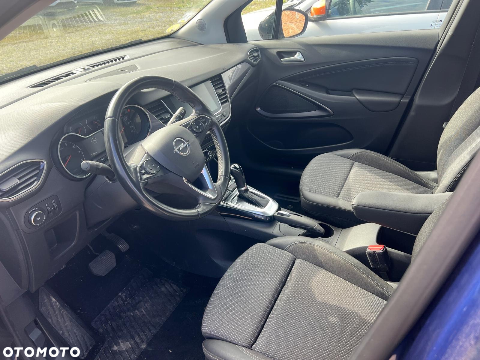Opel Crossland 1.5 Diesel Automatik Business Edition - 6