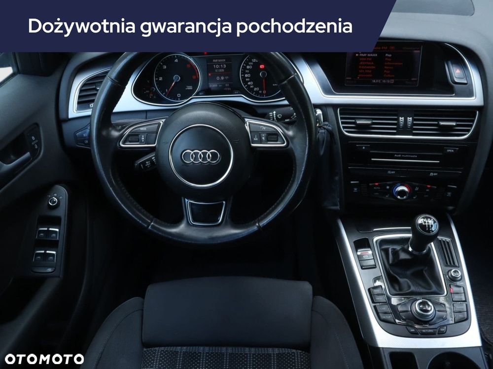 Audi A4 Limousine - 9