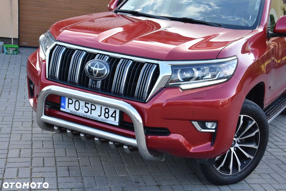 Toyota Land Cruiser - 4