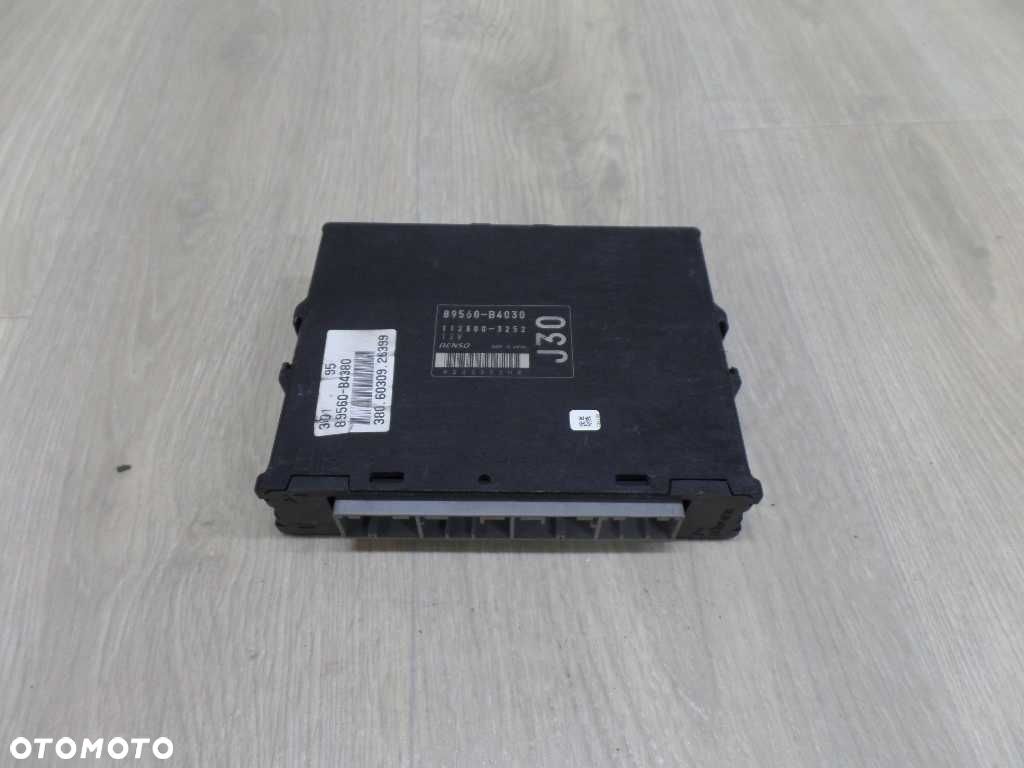 DAIHATSU TERIOS II 1.5 06-16 KOMPUTER STEROWNIK 89560-B4030 - 1