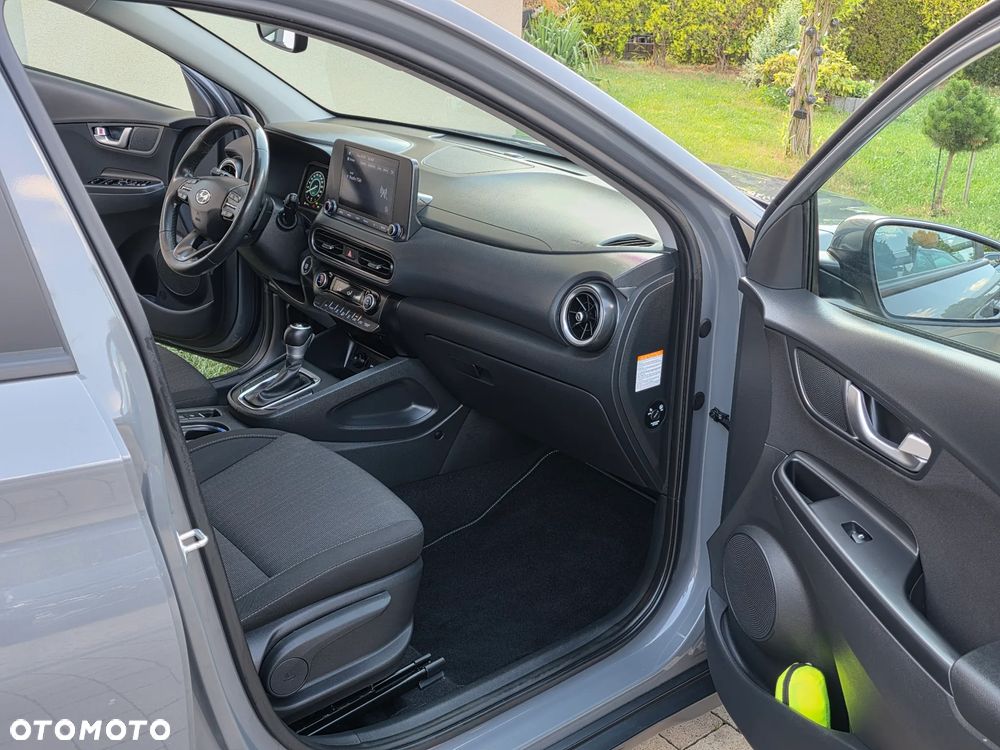 Hyundai Kona - 30