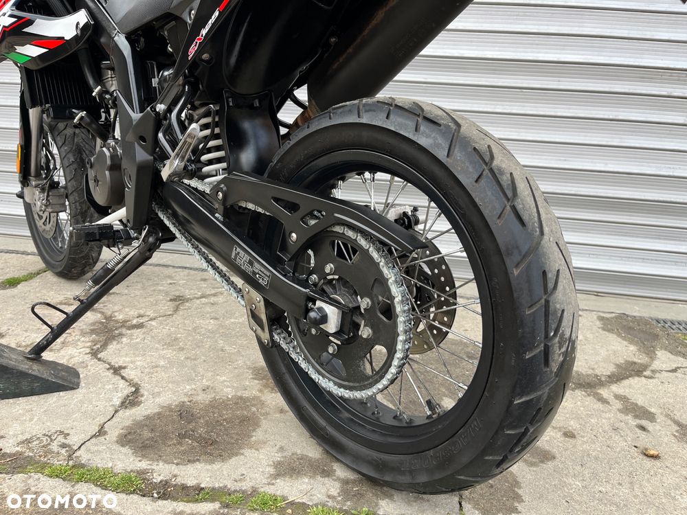 Aprilia SX - 11