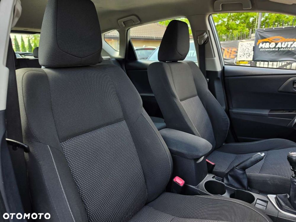 Toyota Auris - 35