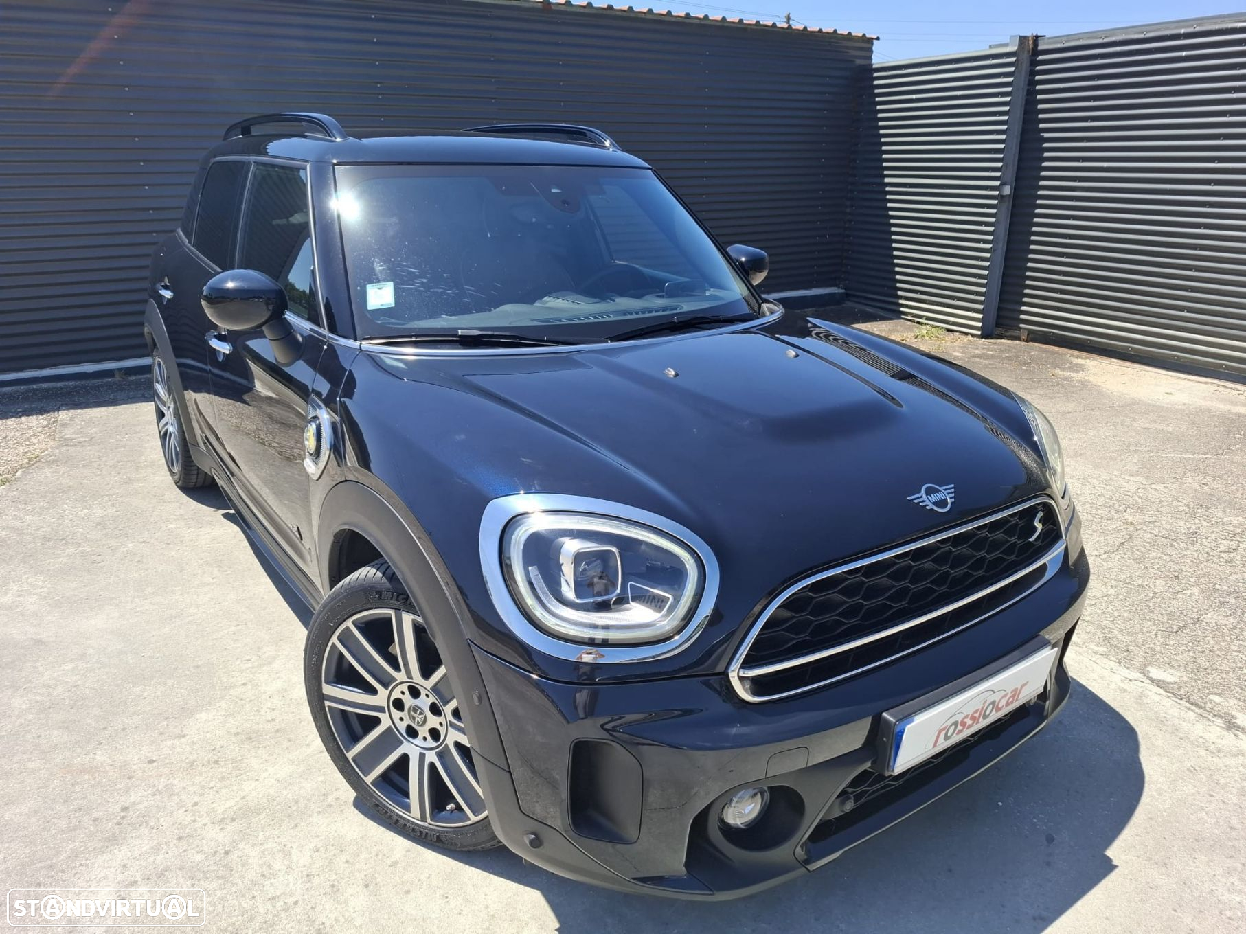 MINI Countryman Cooper SE ALL4 Yours Auto - 4