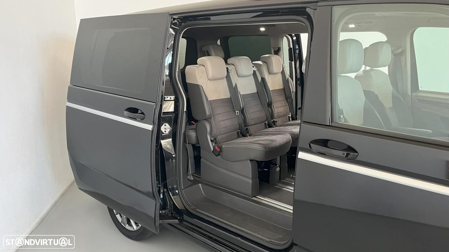 VW Multivan 2.0 TDI Style Longa DSG - 8