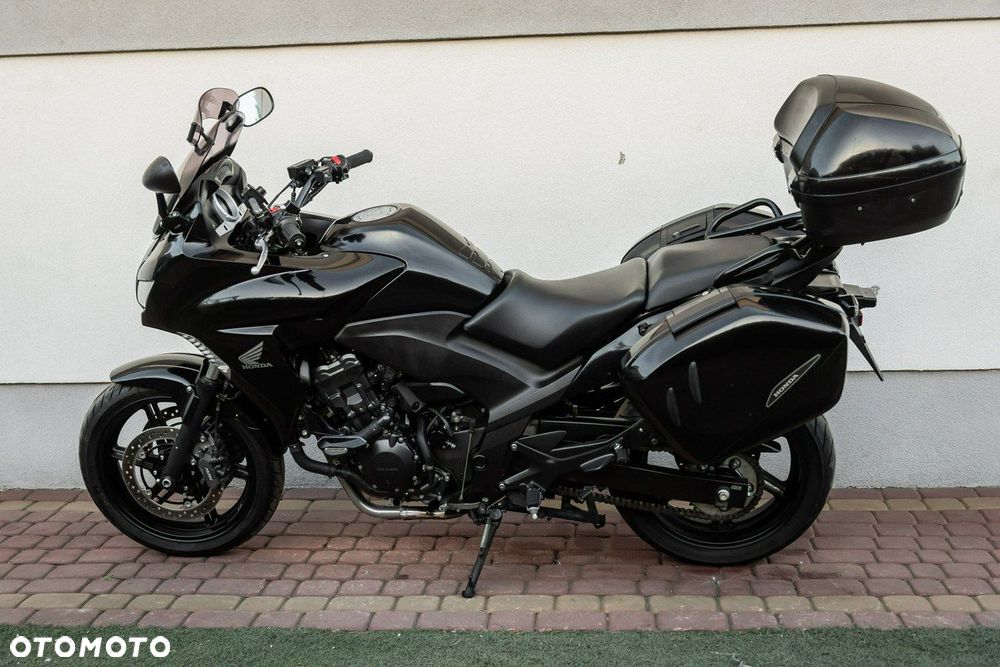 Honda CBF - 8