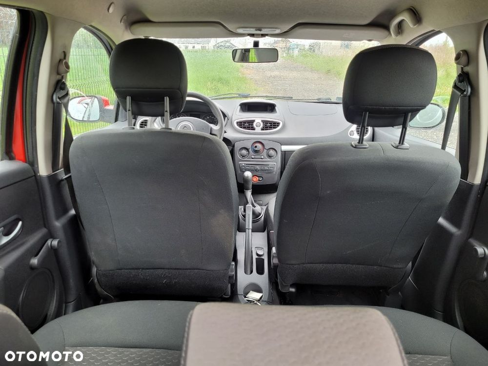 Renault Clio 1.2 16V Alize - 4
