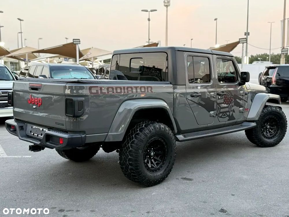 Jeep Gladiator 3.0V6 MultiJet AWD Automatik Launch Edition - 4