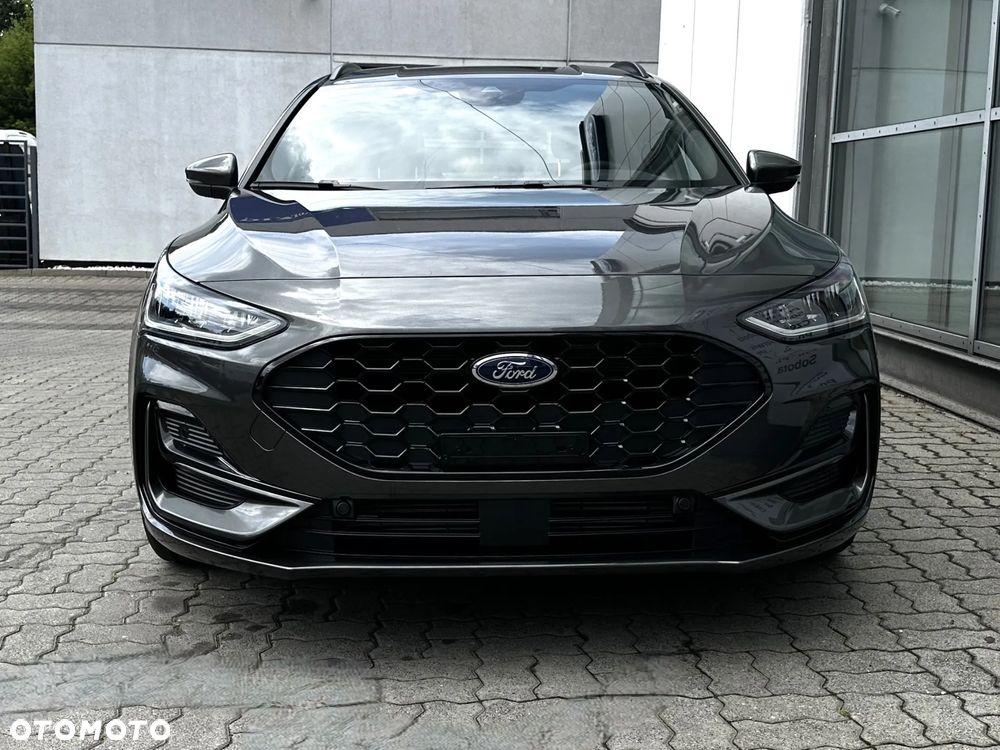 Ford Focus 1.0 EcoBoost mHEV ST-Line X - 3