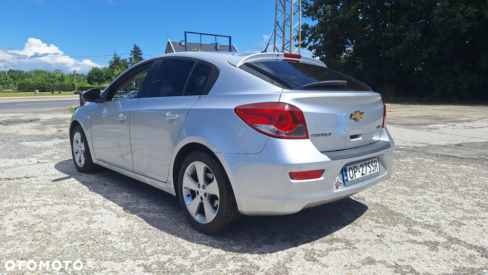 Chevrolet Cruze - 5