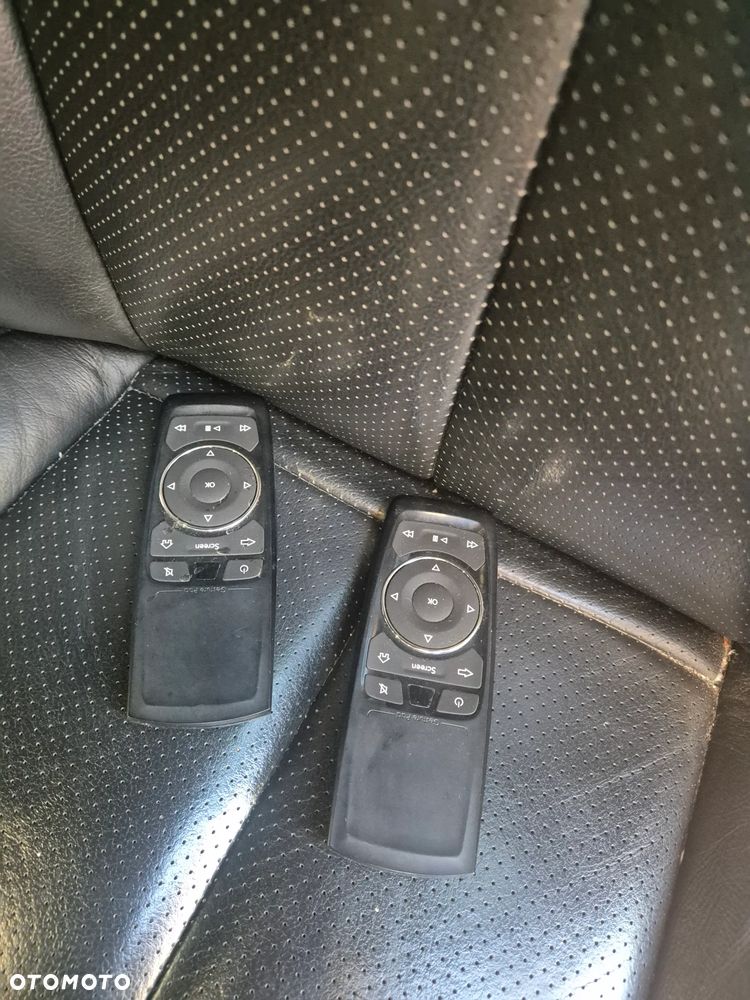 Chrysler Pacifica - 21