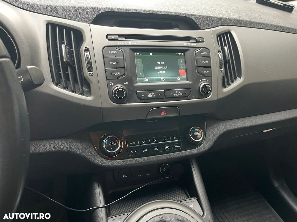 Kia Sportage 1.7 DSL MT 4x2 STYLE - 6