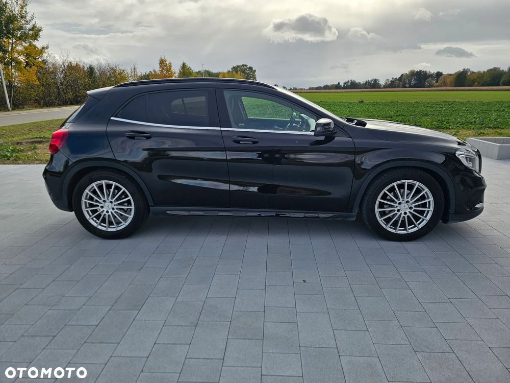 Mercedes-Benz GLA 200 (CDI) d 4-Matic - 9