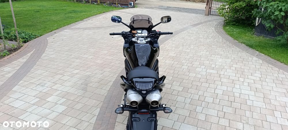 Yamaha FZ6 - 7