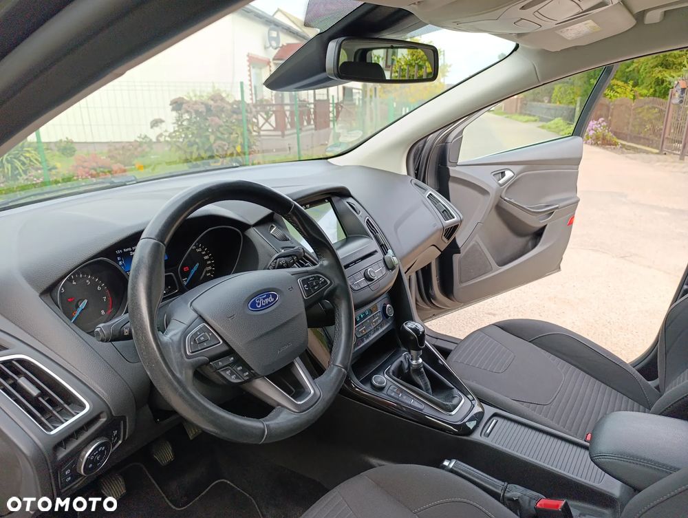 Ford Focus 1.5 EcoBoost Start-Stopp-System Titanium - 25
