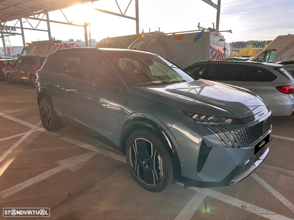 Peugeot E-5008 GT - 2