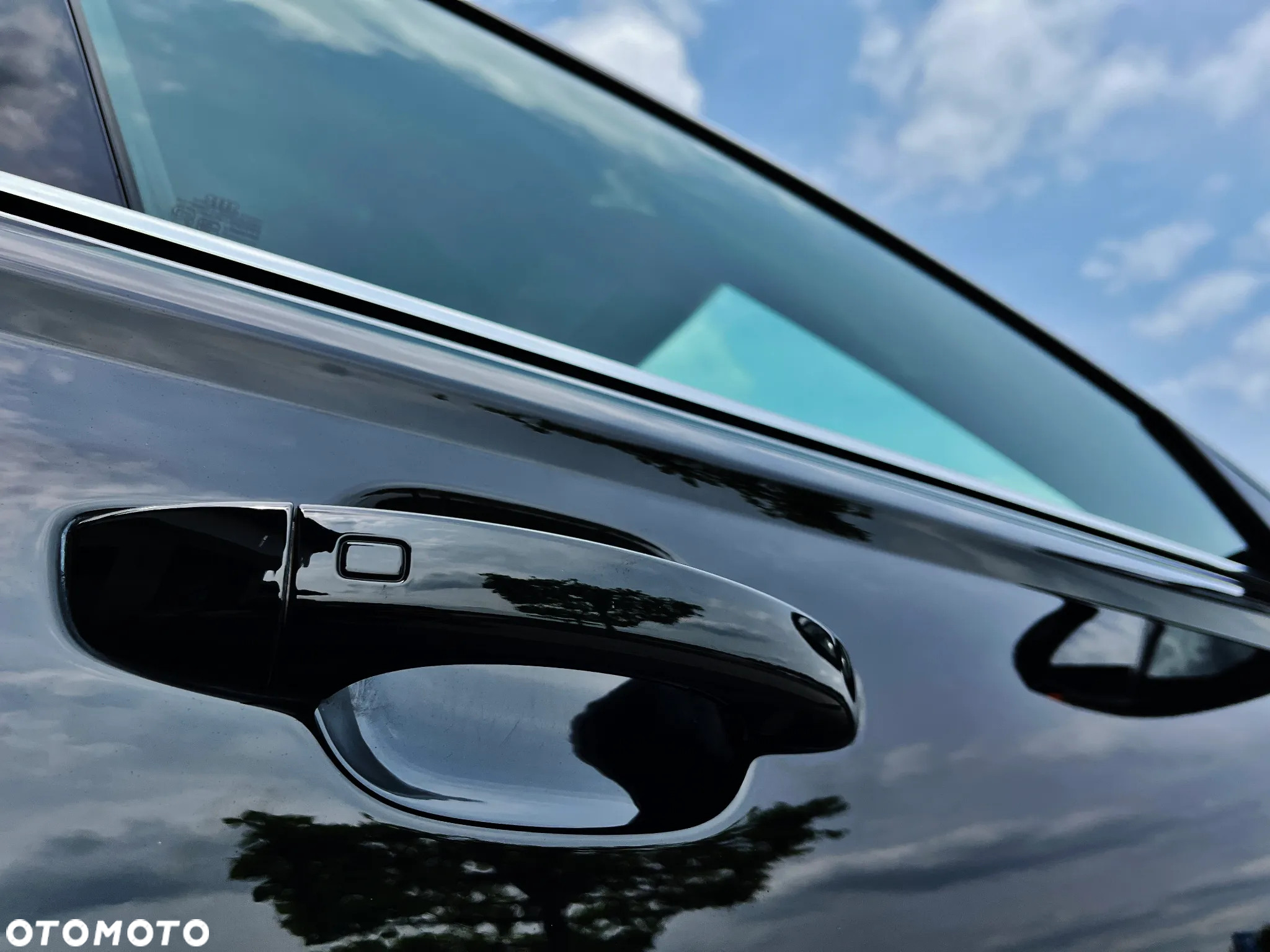 Audi A6 Avant 2.0 TDI Ultra S tronic - 20