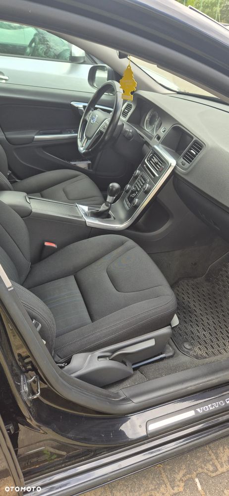 Volvo S60 D2 Kinetic - 10