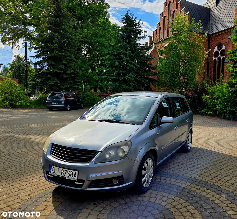Opel Zafira 1.9 CDTI Sport - 3