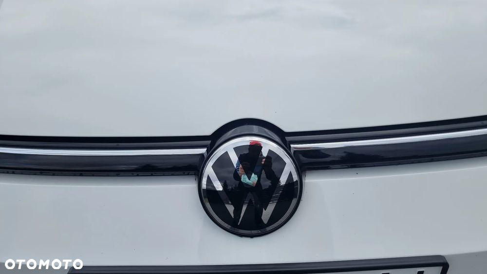 Volkswagen Golf - 11