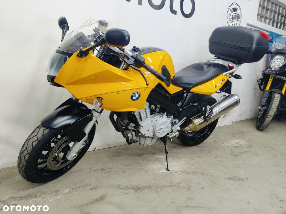 BMW F - 20