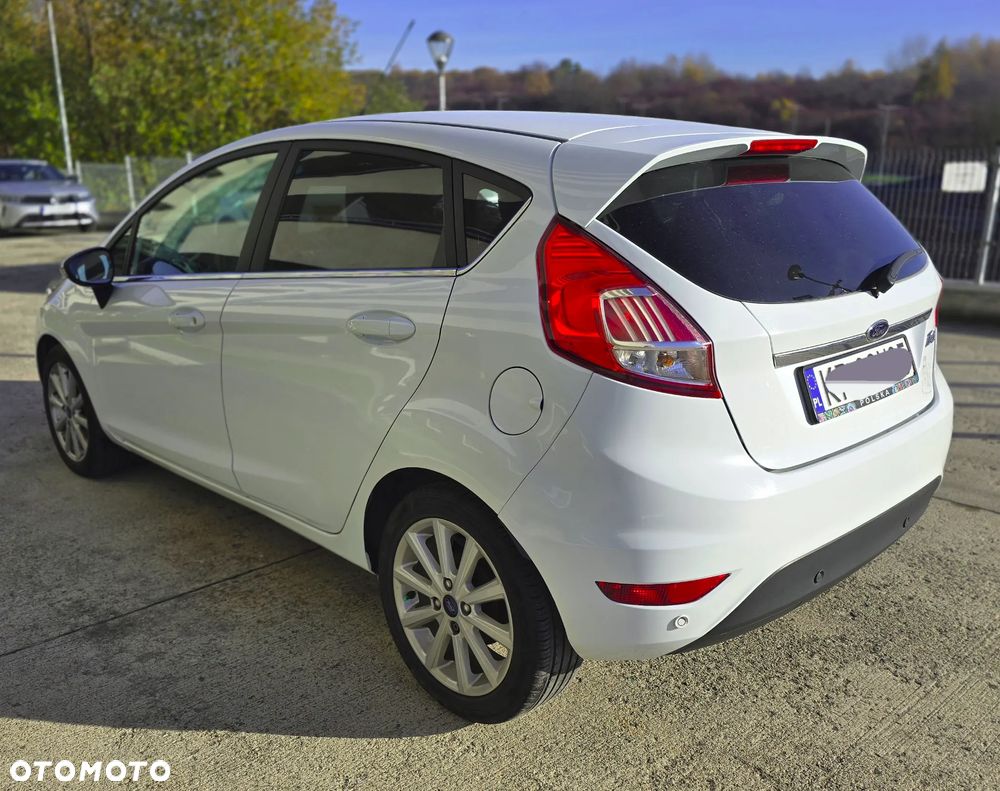 Ford Fiesta ver-1-5-tdci-sync-edition - 2