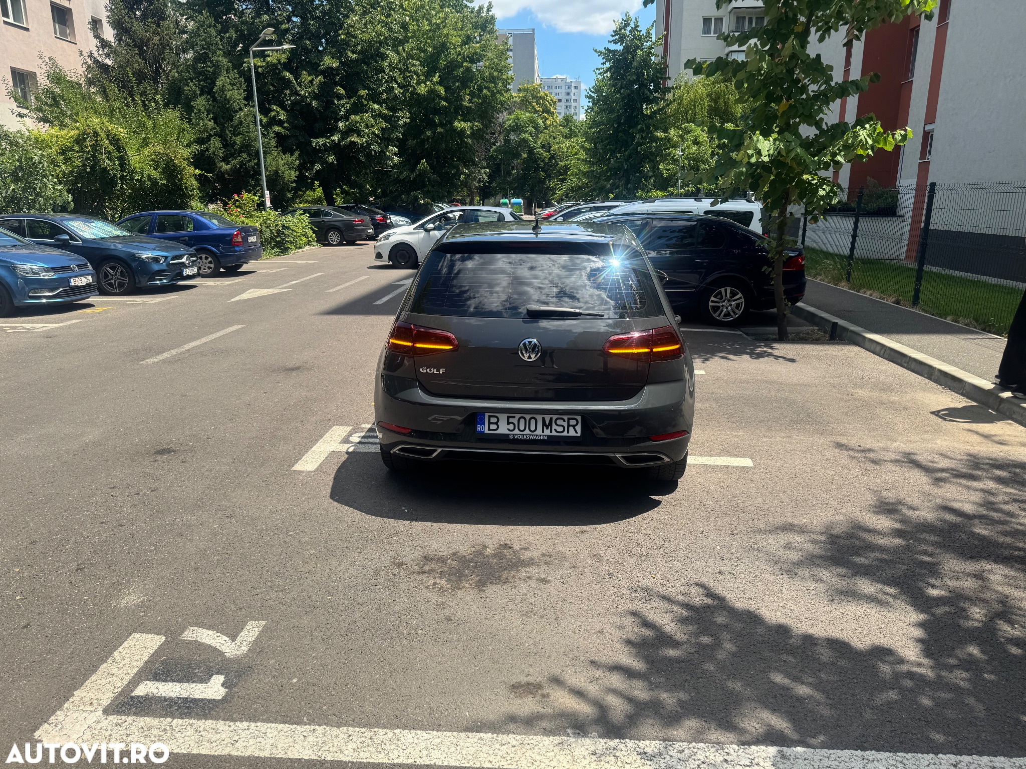 Volkswagen Golf - 3