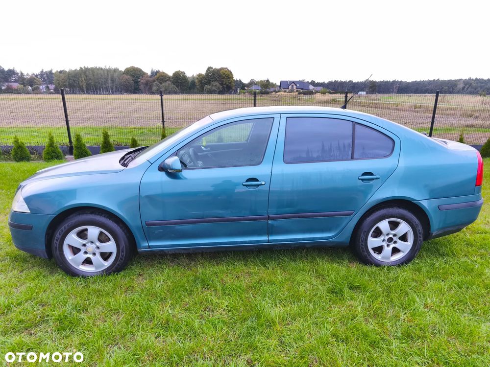 Skoda Octavia 2.0 FSI Elegance - 3