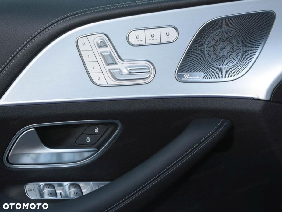 Mercedes-Benz GLE - 10