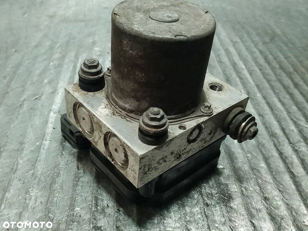 POMPA ABS MERCEDES-BENZ SPRINTER W906 A9069008401 2.2 CDI - 1