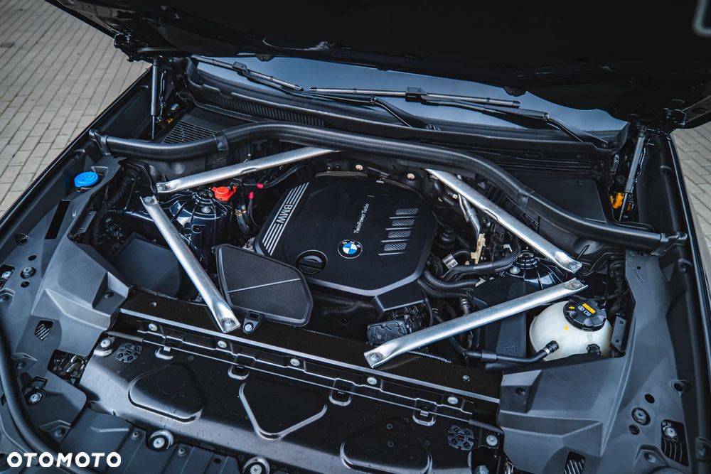 BMW X5 xDrive25d - 38