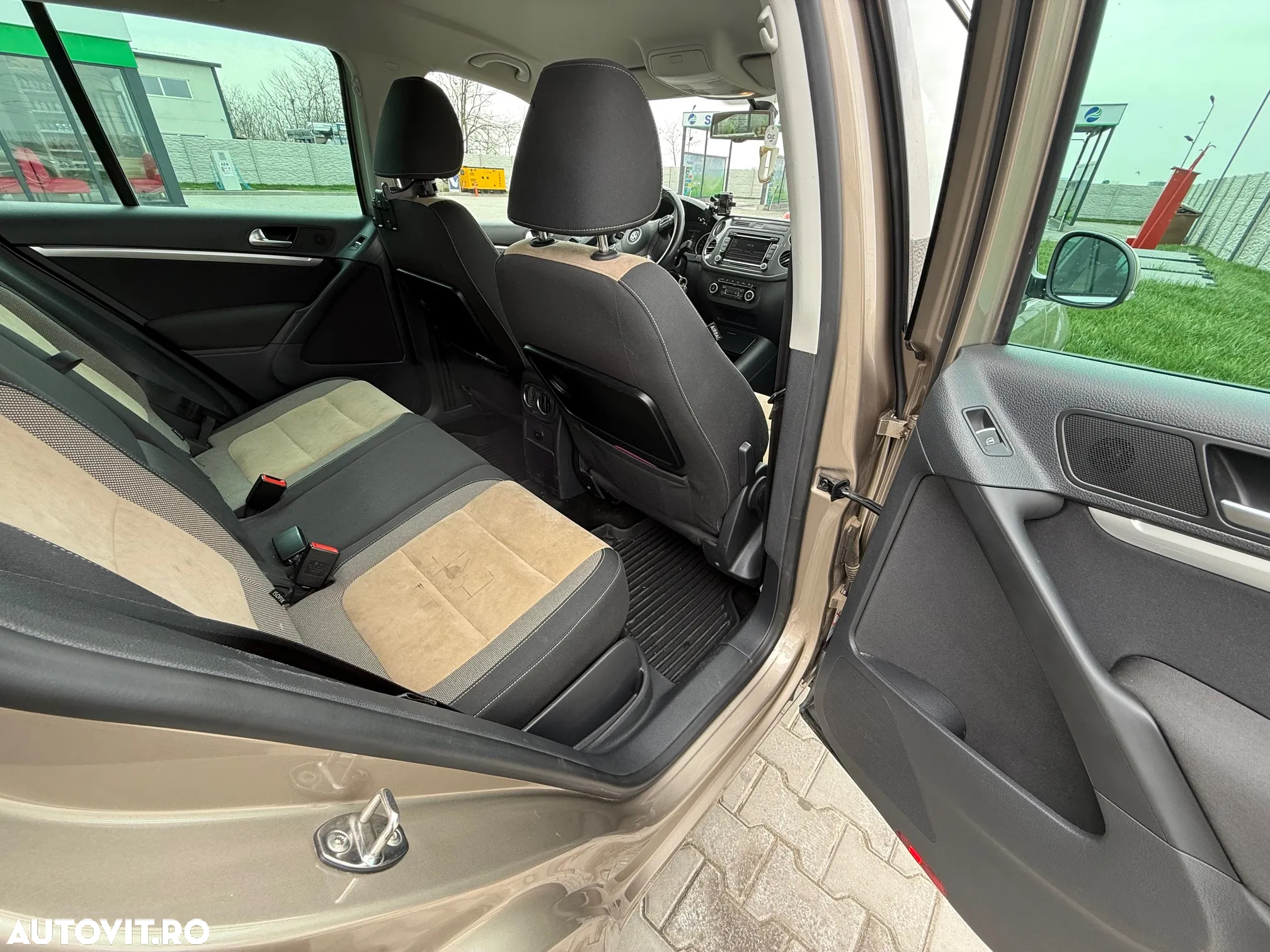 Volkswagen Tiguan 2.0 TDI 4Motion Sport & Style - 7