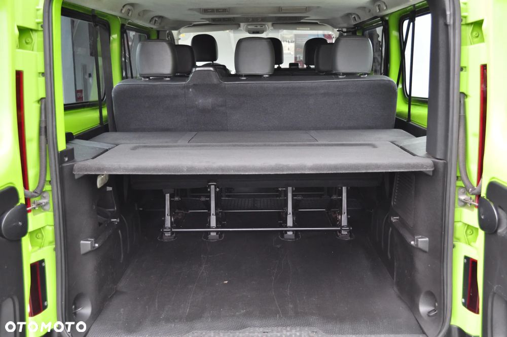 Renault Trafic - 15