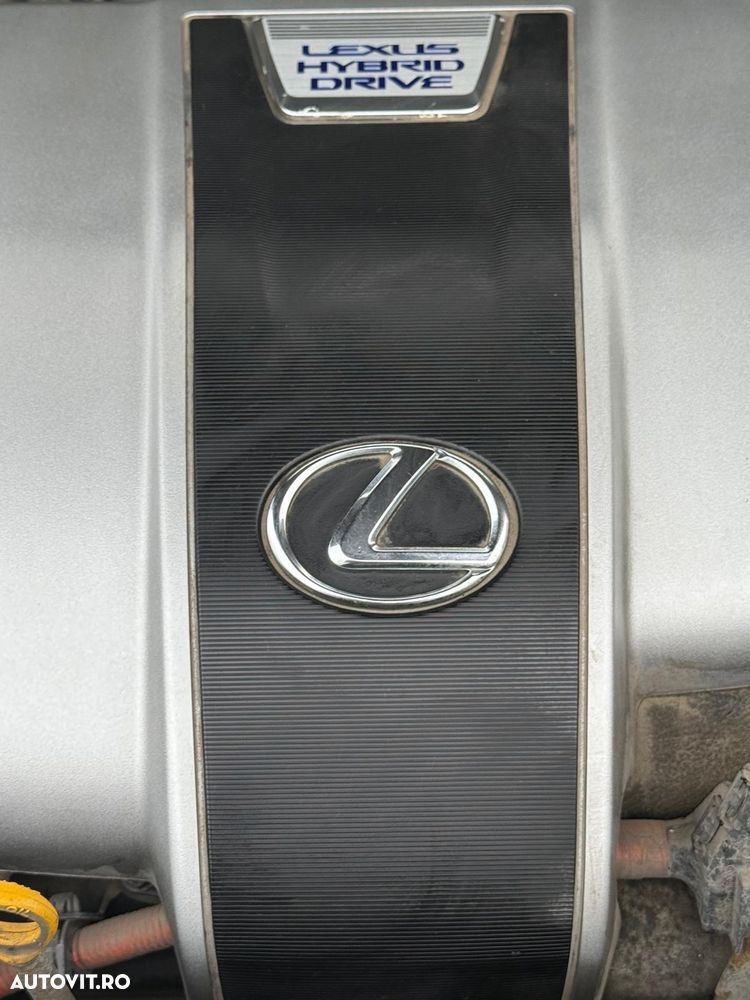 Lexus Seria RX - 20