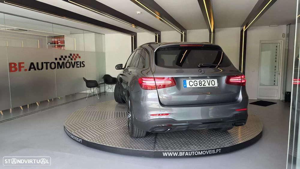 Mercedes-Benz GLC 220 d 4Matic 9G-TRONIC AMG Line - 16