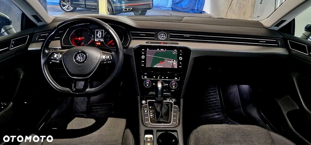 Volkswagen Arteon 2.0 TDI SCR Essence DSG - 8