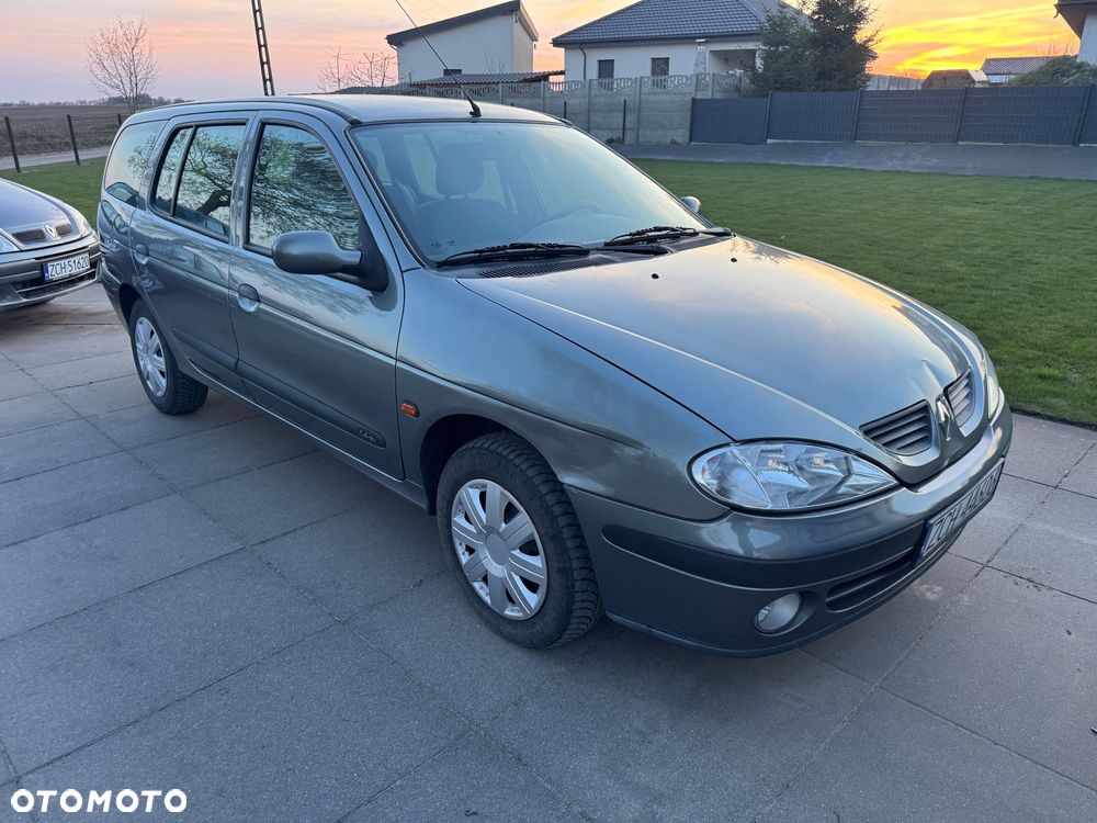 Renault Megane - 2