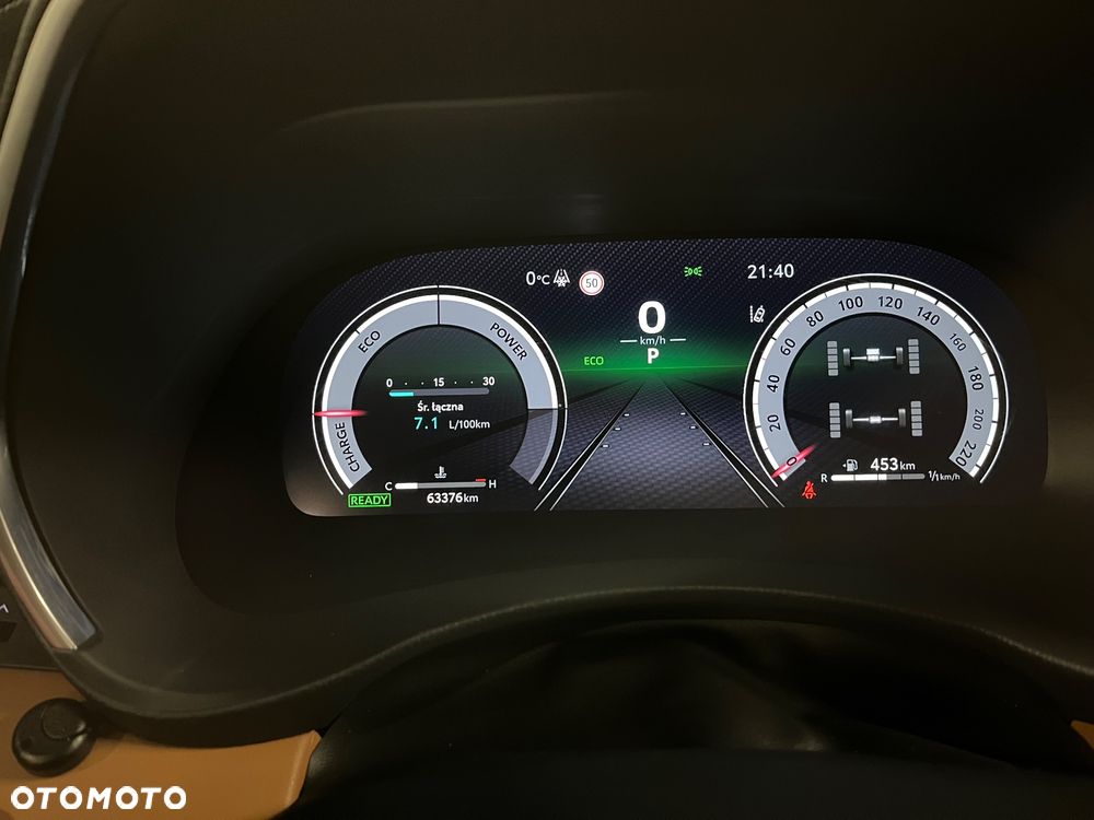 Toyota Highlander 2.5 Hybrid Executive - 18