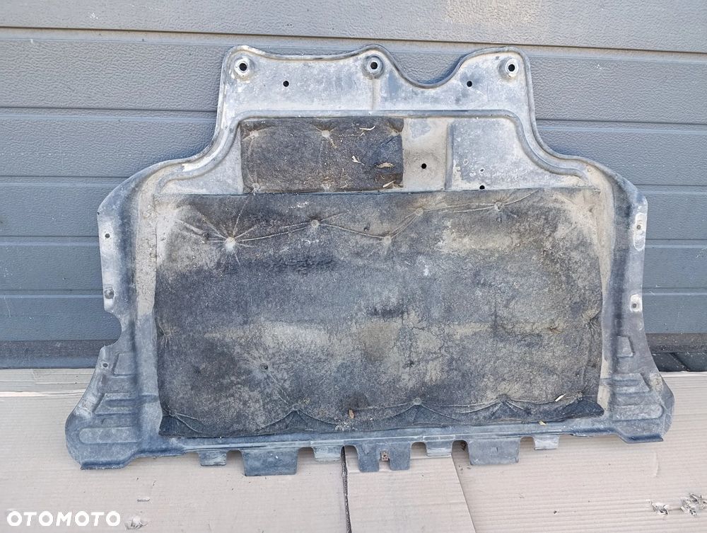 VW PASSAT B8 OSŁONA PŁYTA POD SILNIK 5Q0825236 - 3